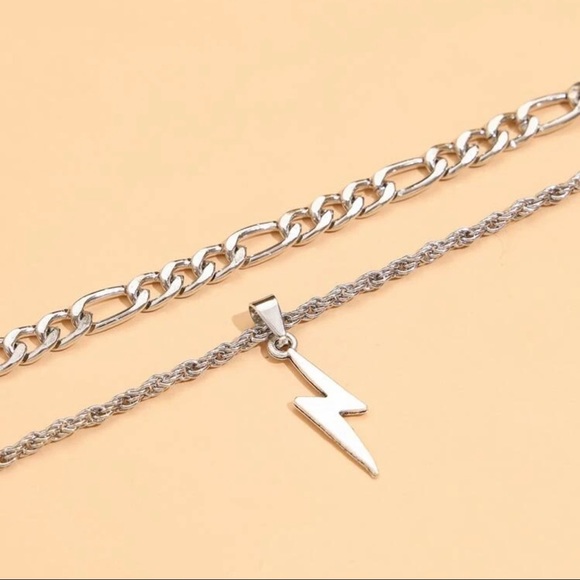 3/$30 🤍 Lightning Bolt Layered Necklace - Picture 3 of 4